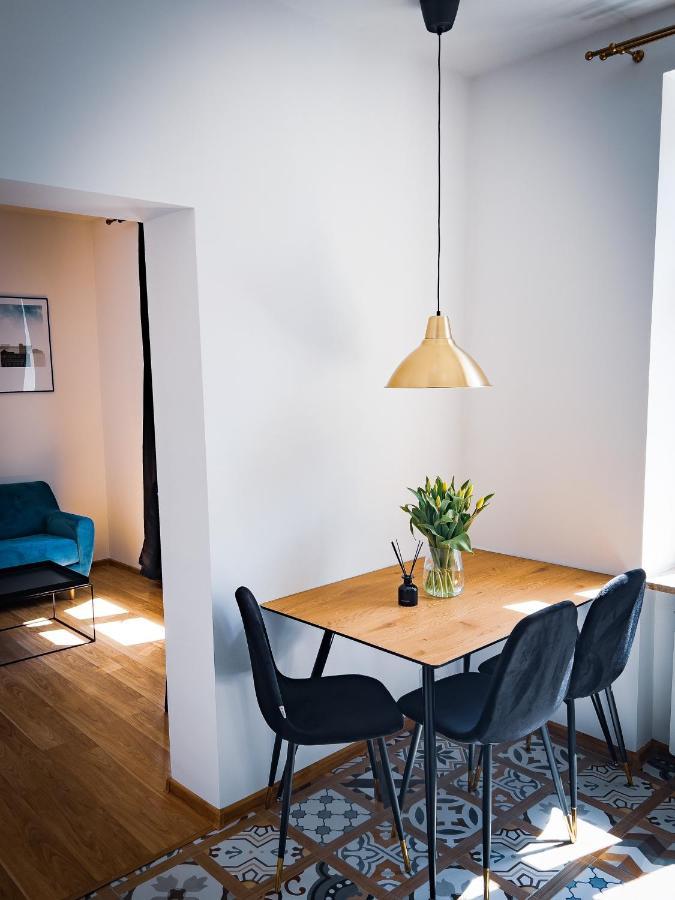 Nalu Black&White Apartment No 8 Katowice Ngoại thất bức ảnh