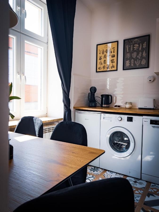 Nalu Black&White Apartment No 8 Katowice Ngoại thất bức ảnh